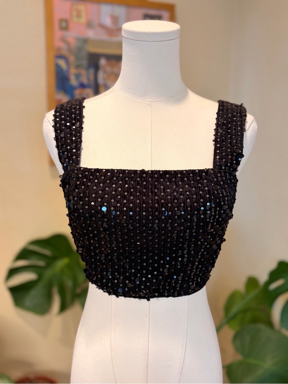 Le Lis Black Sequin Cropped Tank Top - Size Small